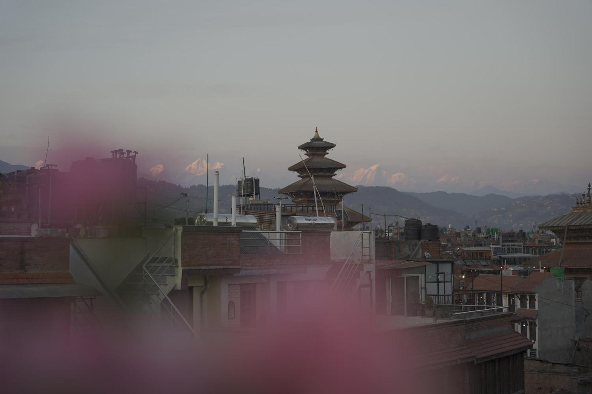Cosy Hotel Bhaktapur Exterior photo