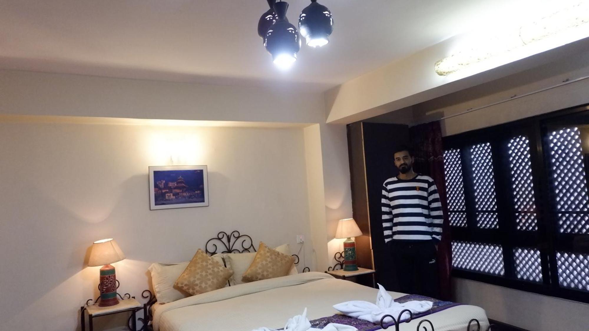 Cosy Hotel Bhaktapur Exterior photo