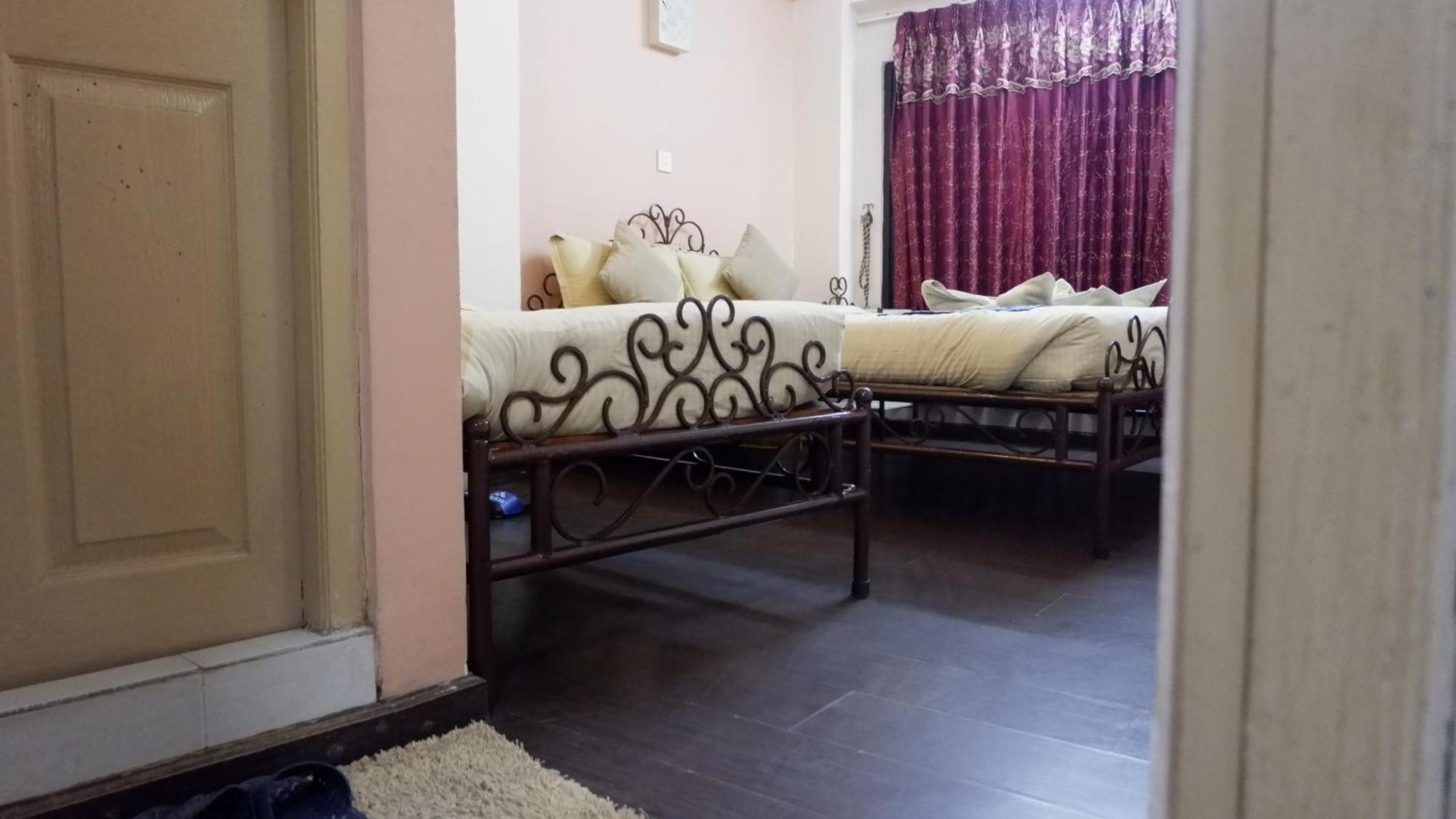 Cosy Hotel Bhaktapur Exterior photo